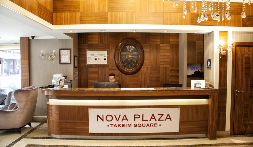 Nova Plaza