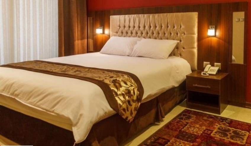 سیمرغ فیروزه